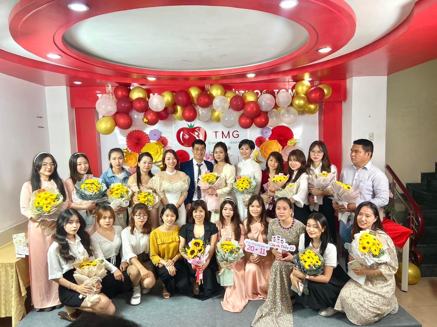 TOMATO TRI ÂN CÁC THÀY CÔ DỊP 20/11