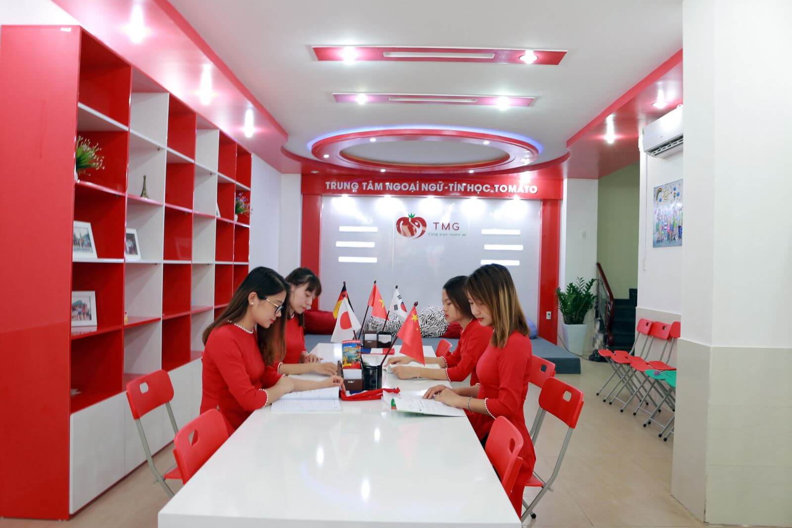 TUYỂN DỤNG CONTENT MARKETING HOT NHẤT 2023 