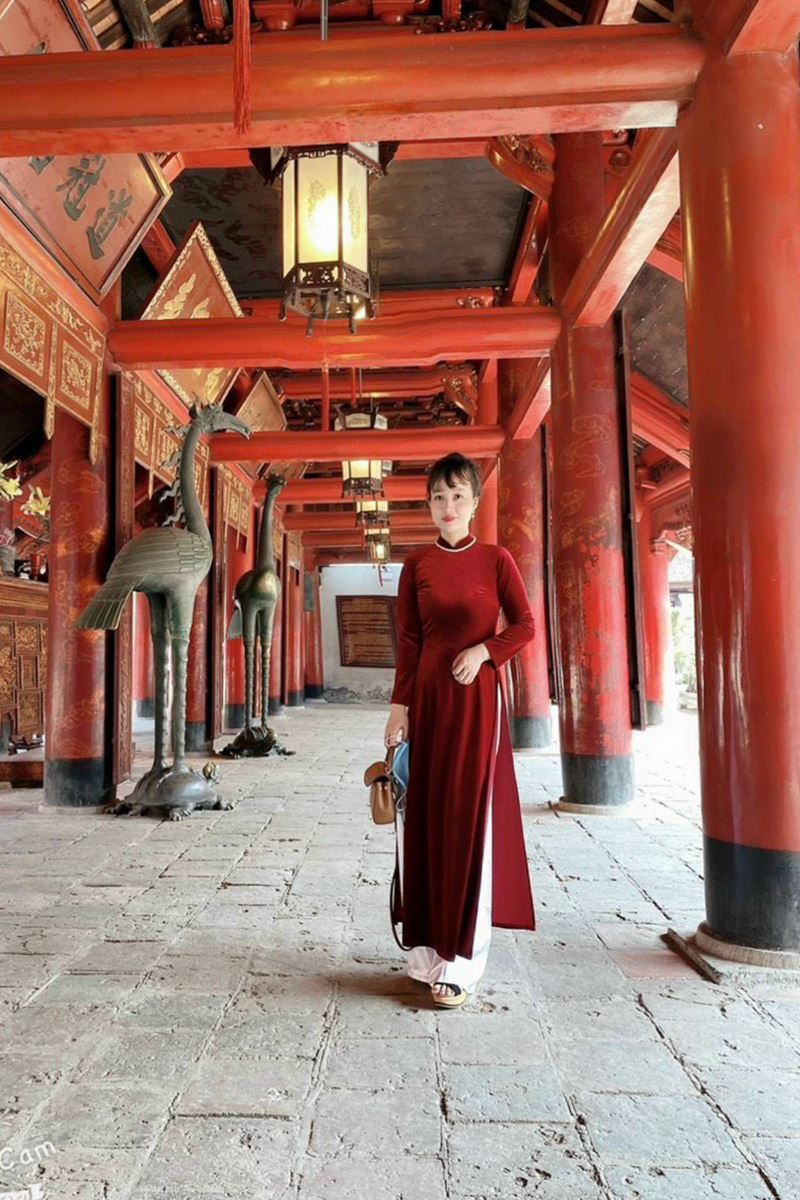 Cô Phạm Thị Thu Hương